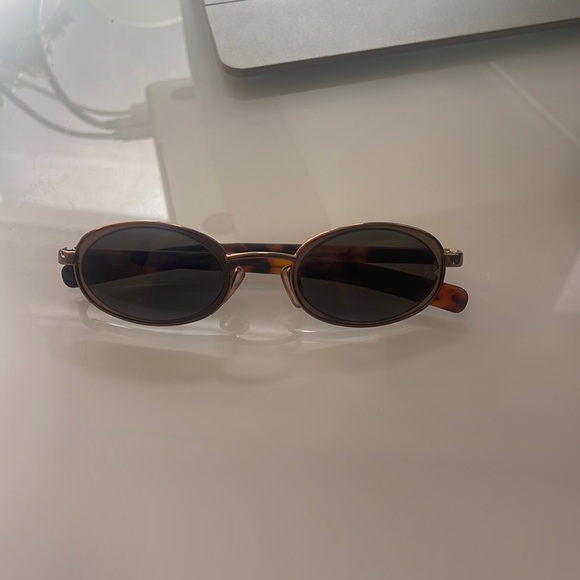 Brand New Gucci Sunglasses - Picture 1 of 4
